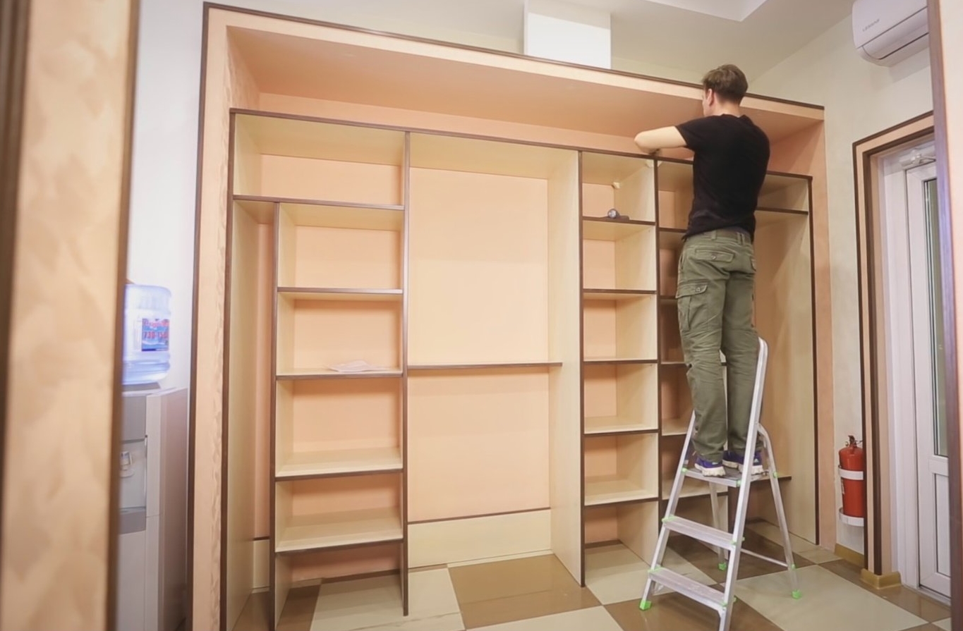 montage de l'armoire