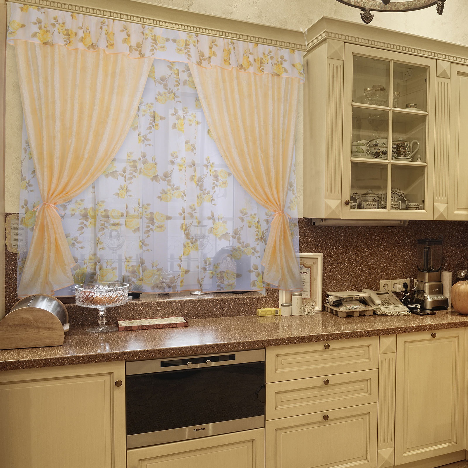 curtains for beige kitchen