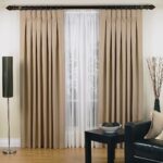 curtains to beige walls with tulle