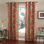 curtains of red color photo decoration