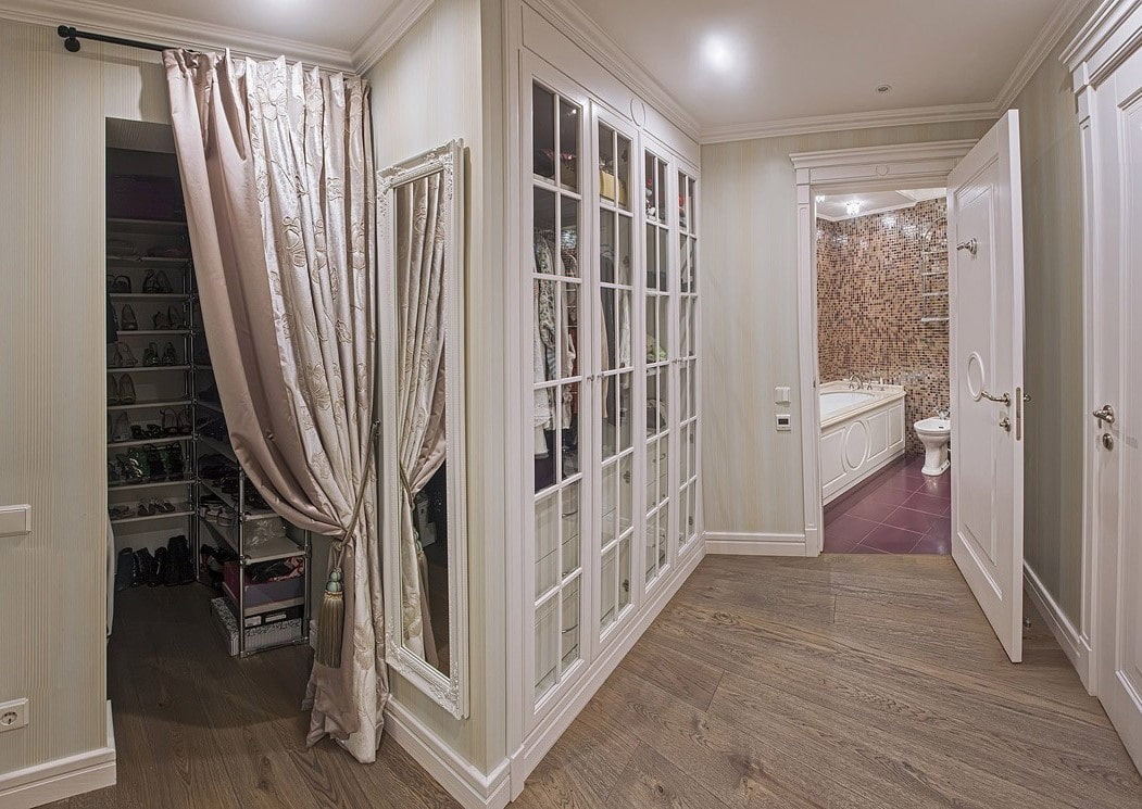 curtains on the doorway photo ideas