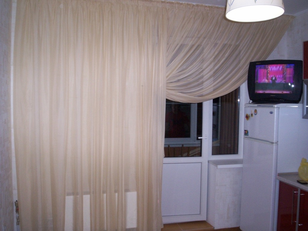 material for kitchen curtains