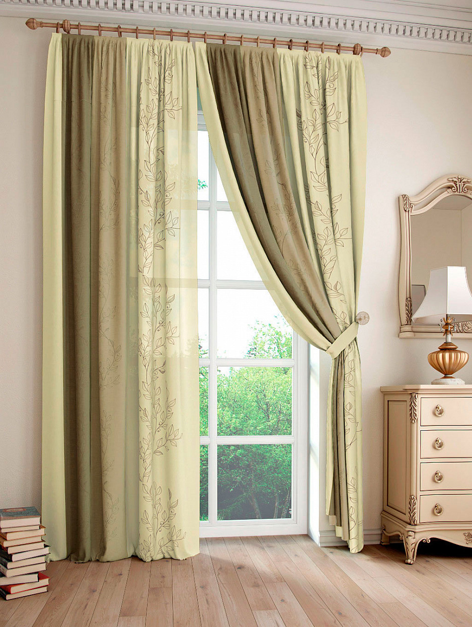 combination of colors in two-tone curtains