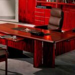 table d'ordinateur rouge