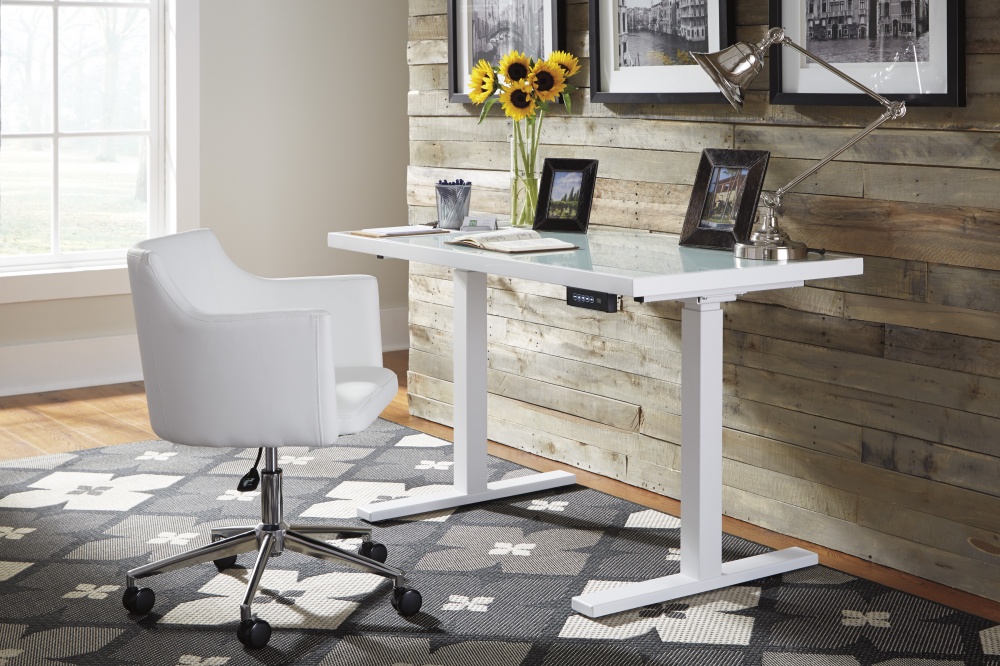 height-adjustable table photo