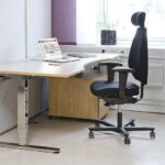 height adjustable table photo options