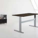 height adjustable table photo options