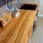 plateau de table en bois postformé