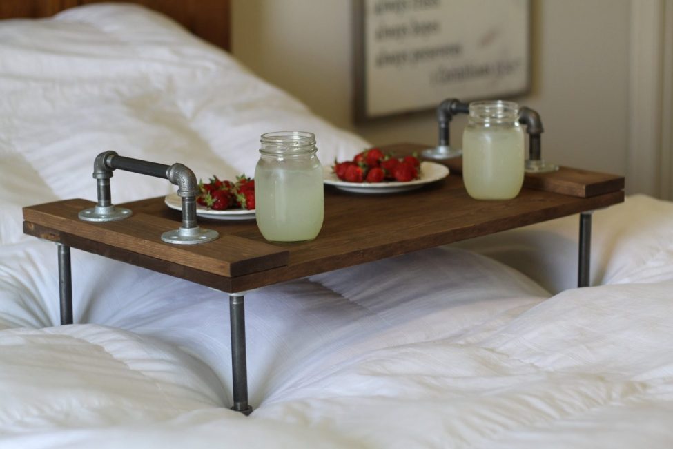 breakfast table loft