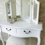 dressing table trellis