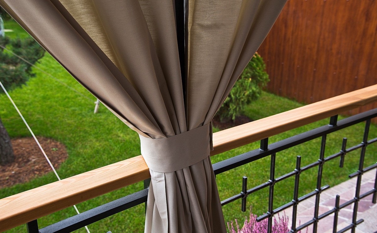 fabrics for outdoor curtains