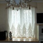 long Viennese curtains