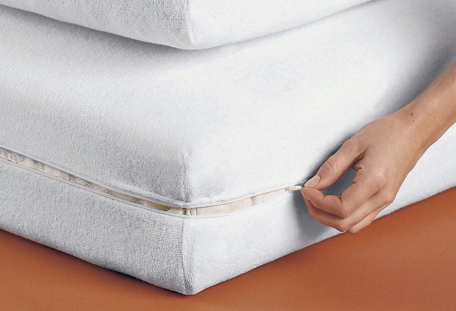 mattress cover