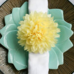 napkin flowers design ideas