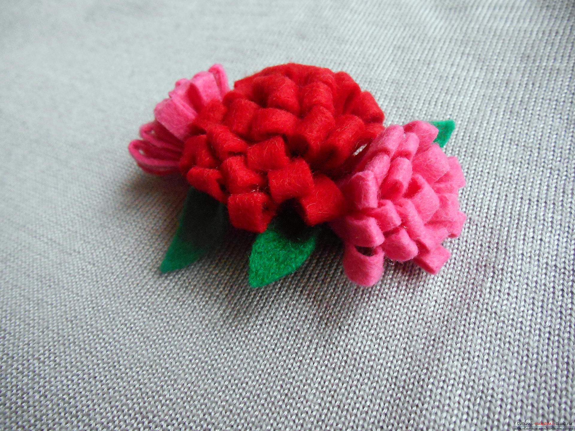 felt carnation