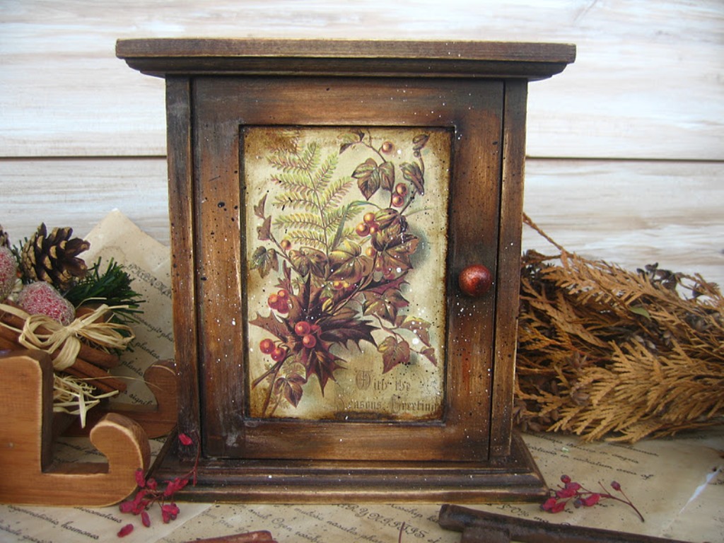 decoupage housekeeper design photo