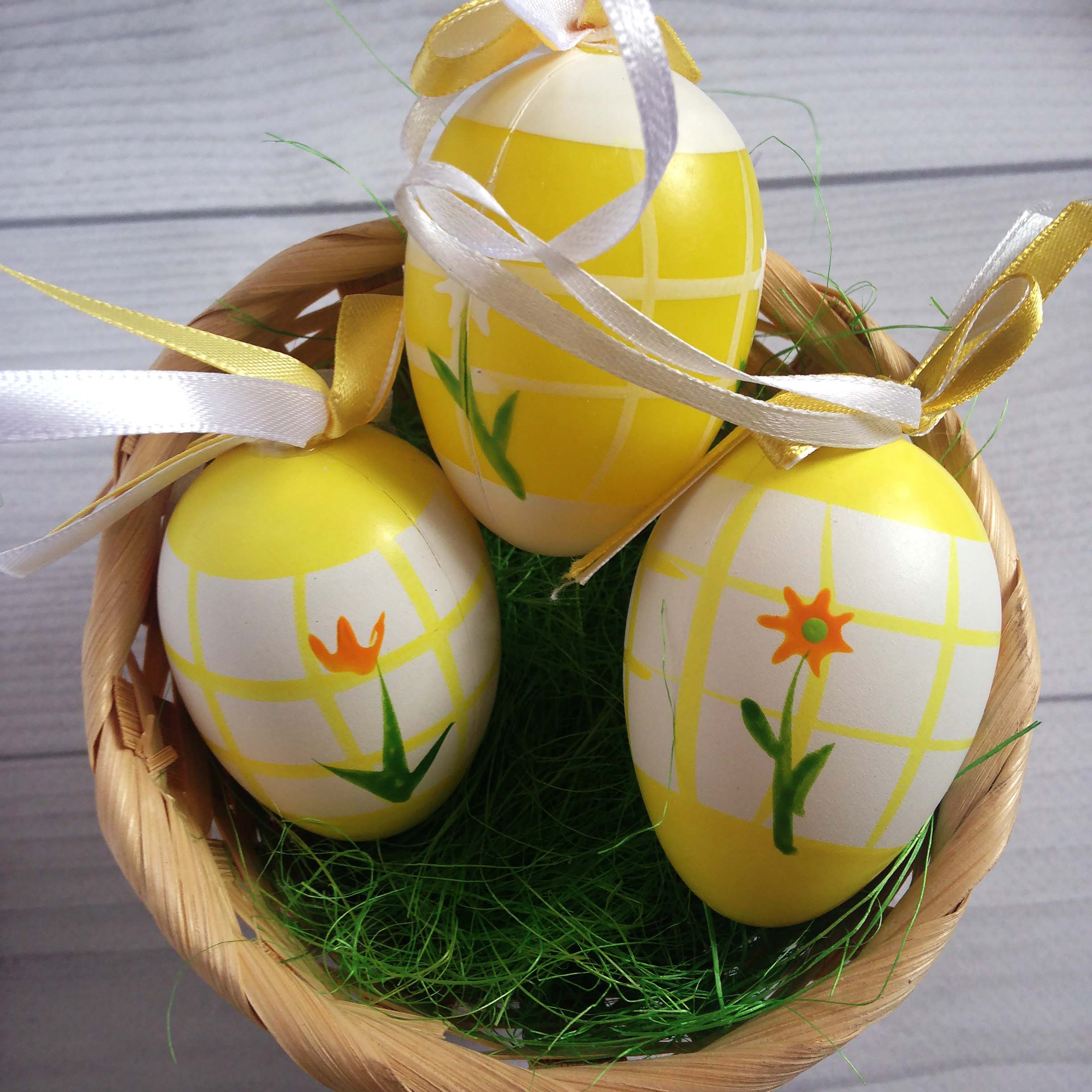 Souvenir Easter eggs