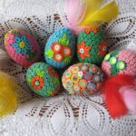 decoupage eggs quilling