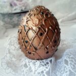 decoupage eggs paint