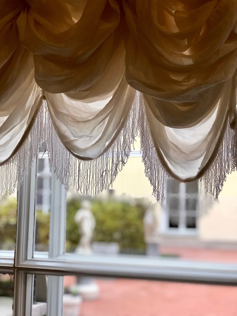 fringe on baroque curtains