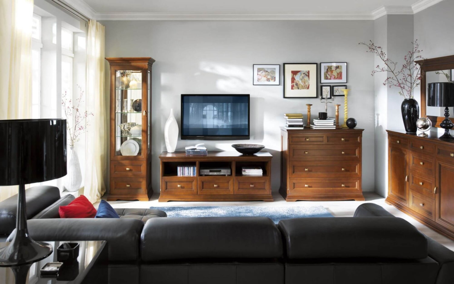 chest of drawers in the interior photo