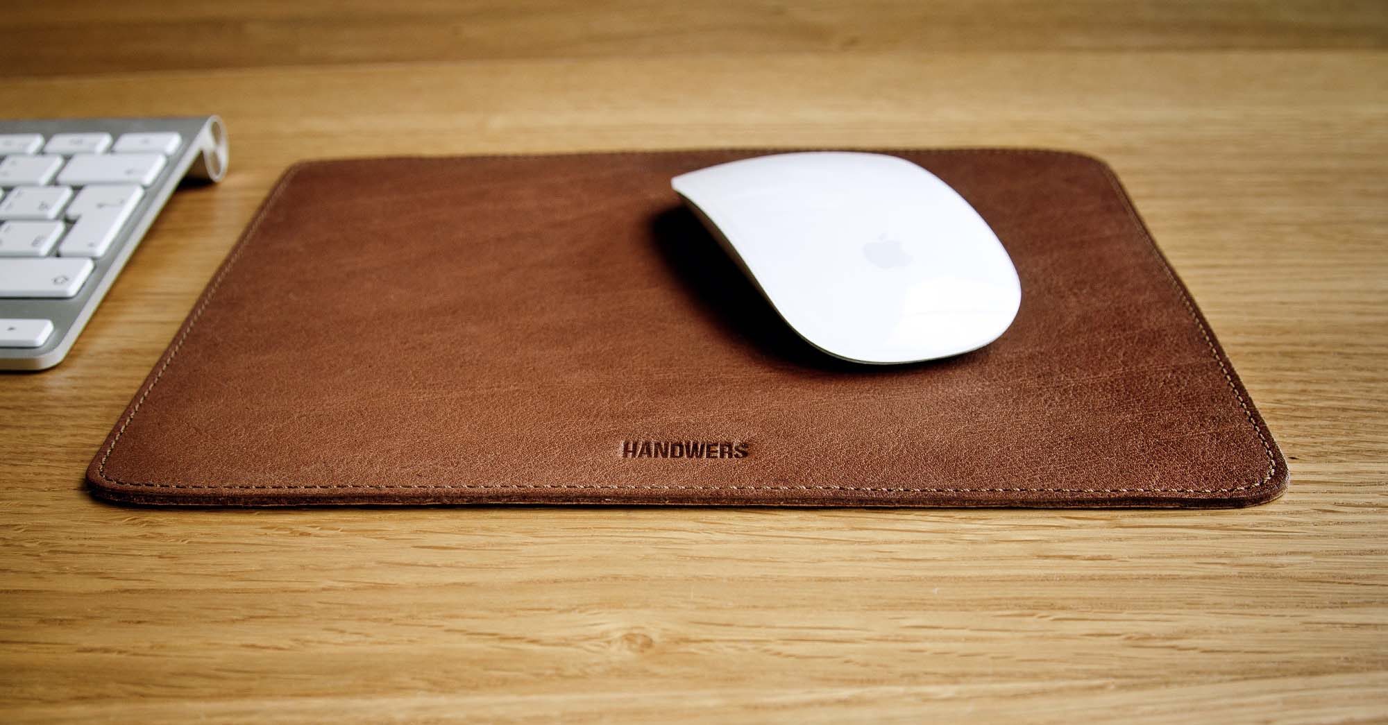 mouse pad made of leather photo