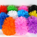 pompom rug decor