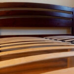 bed with slats decor