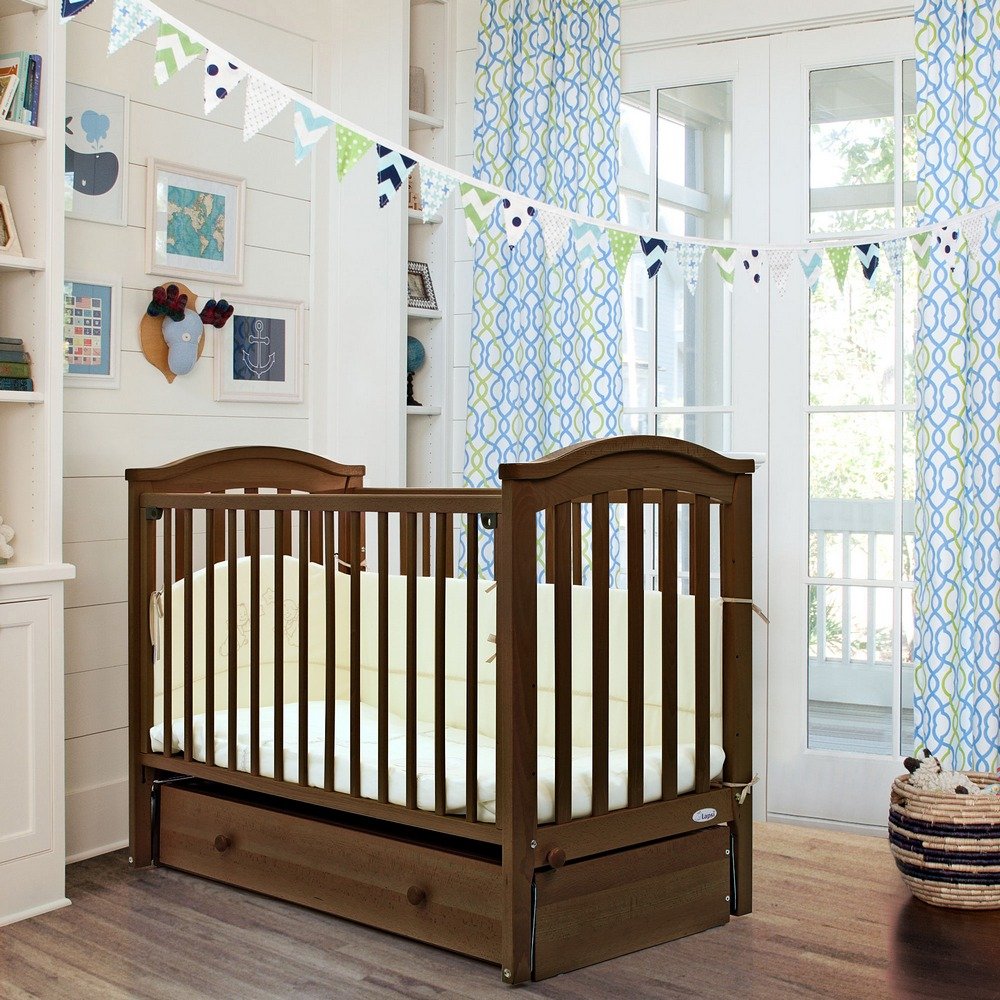 baby cot photo