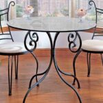 round table decor ideas