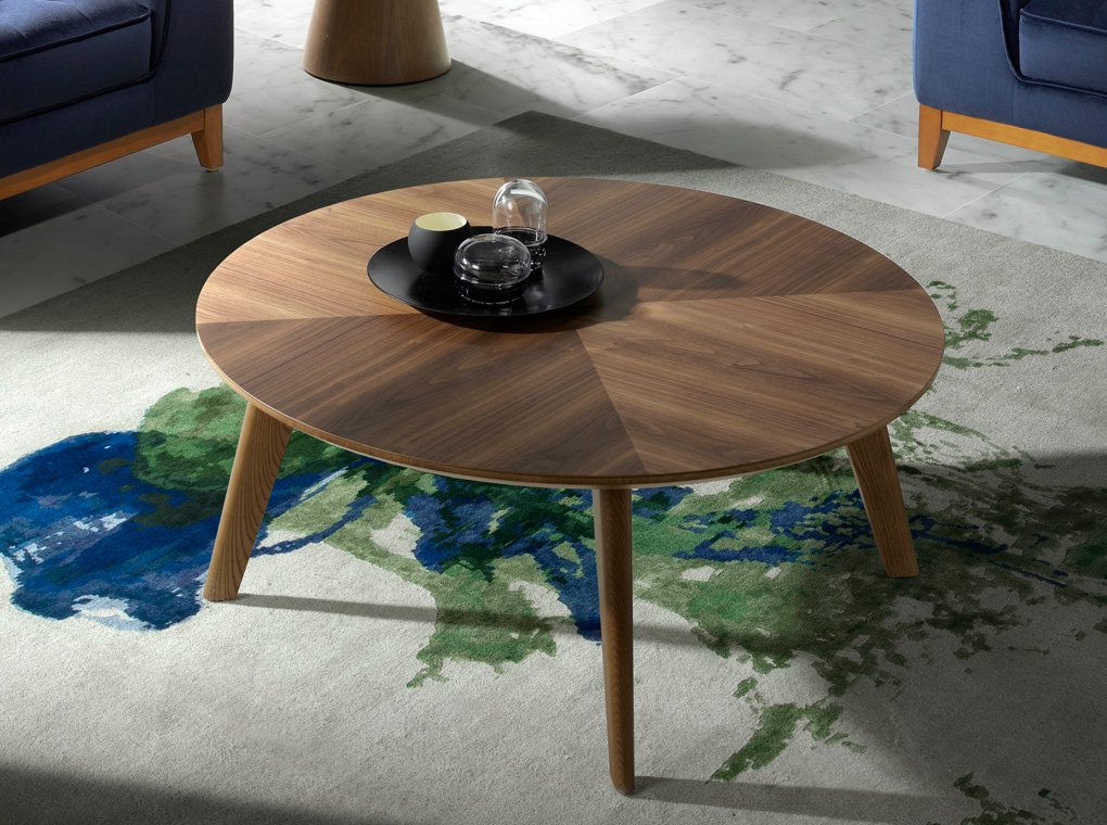 round table photo design