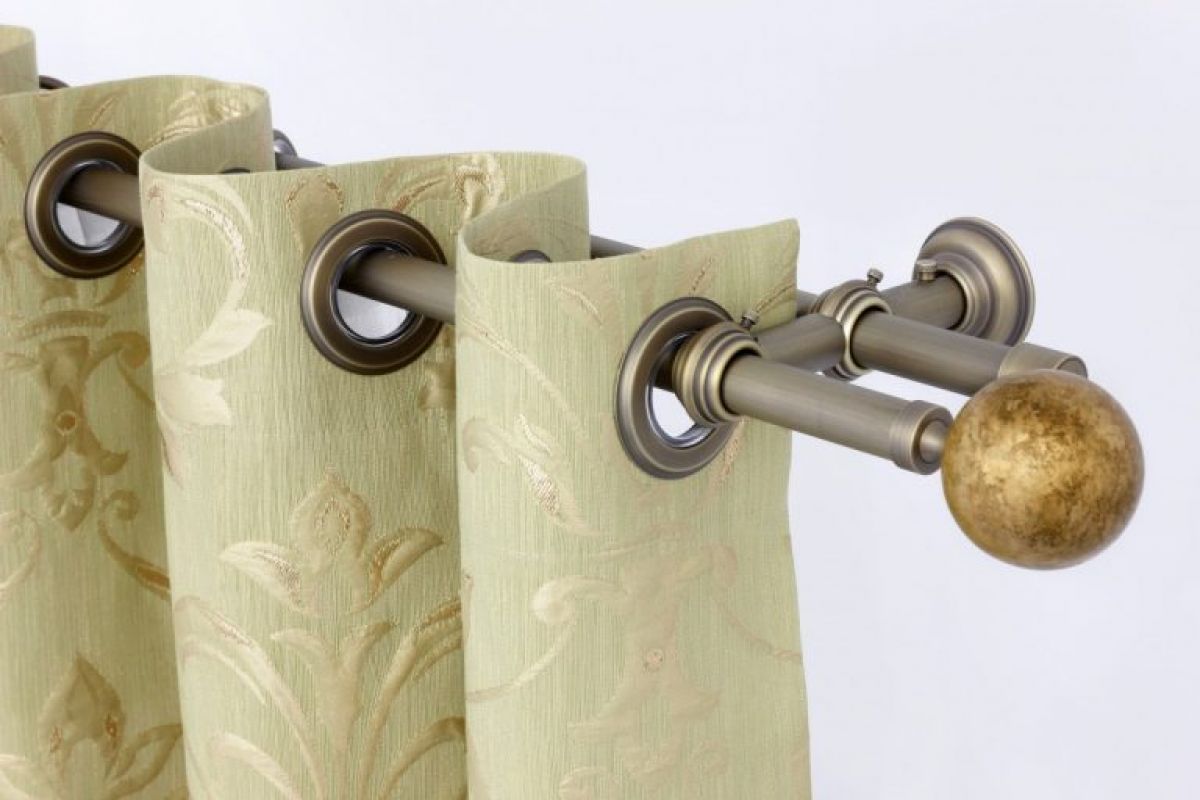 eyelets on curtains