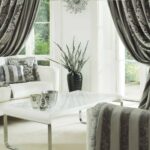 rideaux tendance dans le salon gris