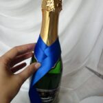 blue ribbon bottle decor