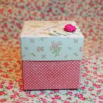 DIY gift box photo design