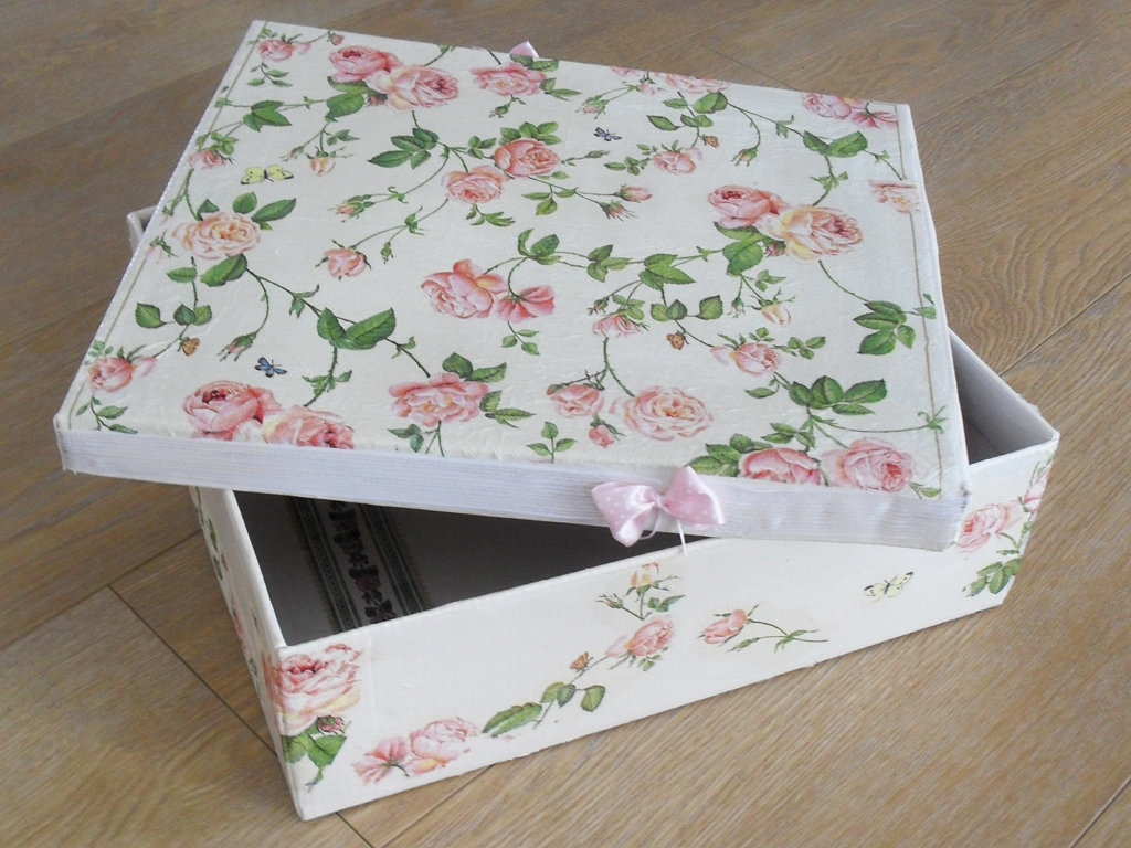 gift boxes decor photo