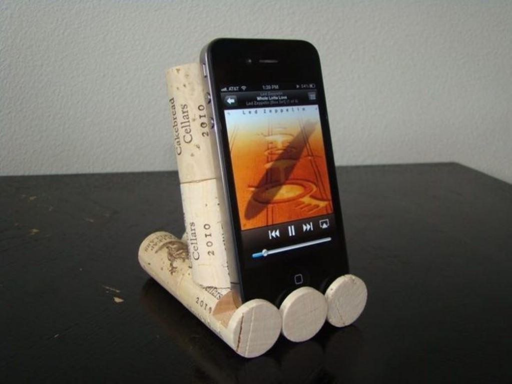 wine cork stand