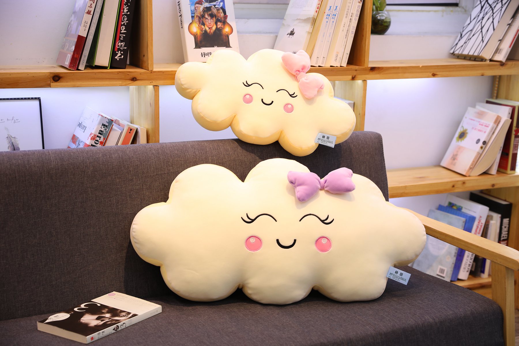 pillow cloud design photo