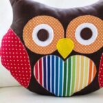 pillow owl photo design