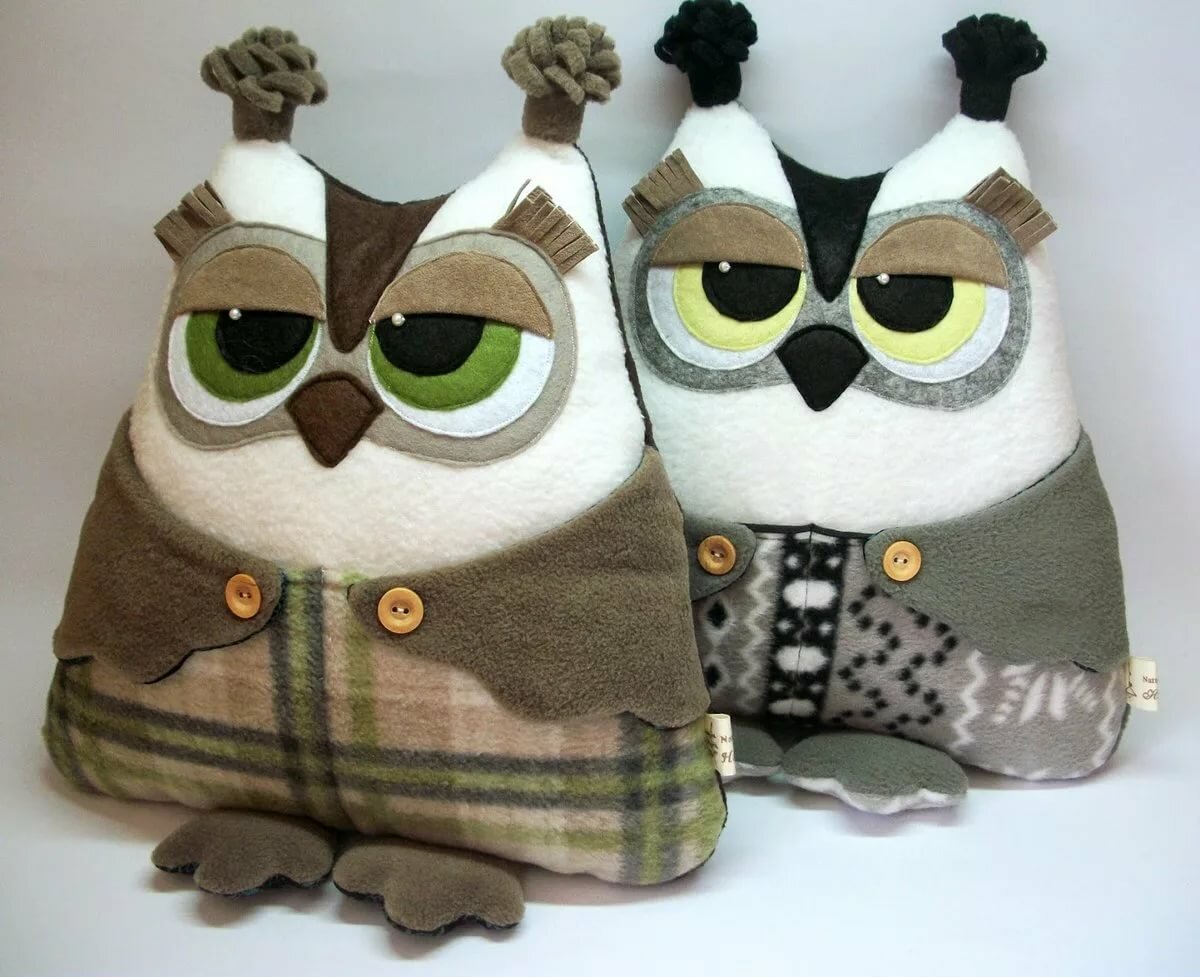 owl pillow photo