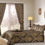 bedspread and curtains decoration