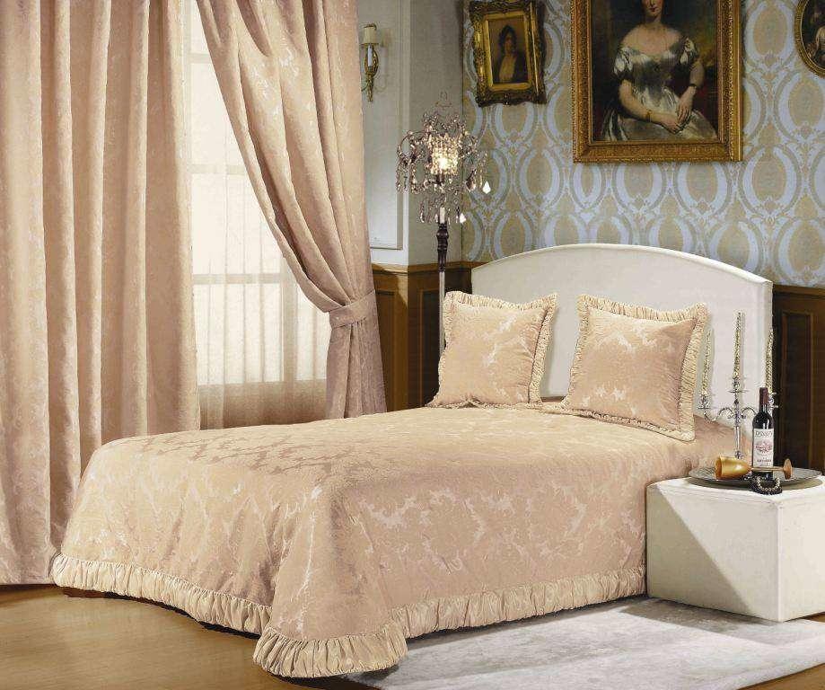 bedspread and curtains