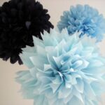 napkin pom-poms blue