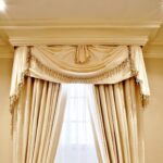 ceiling cornice for curtains interior photo