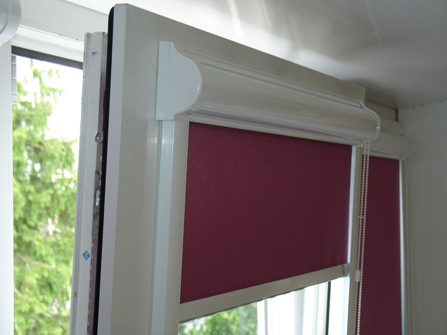 roller blinds uni