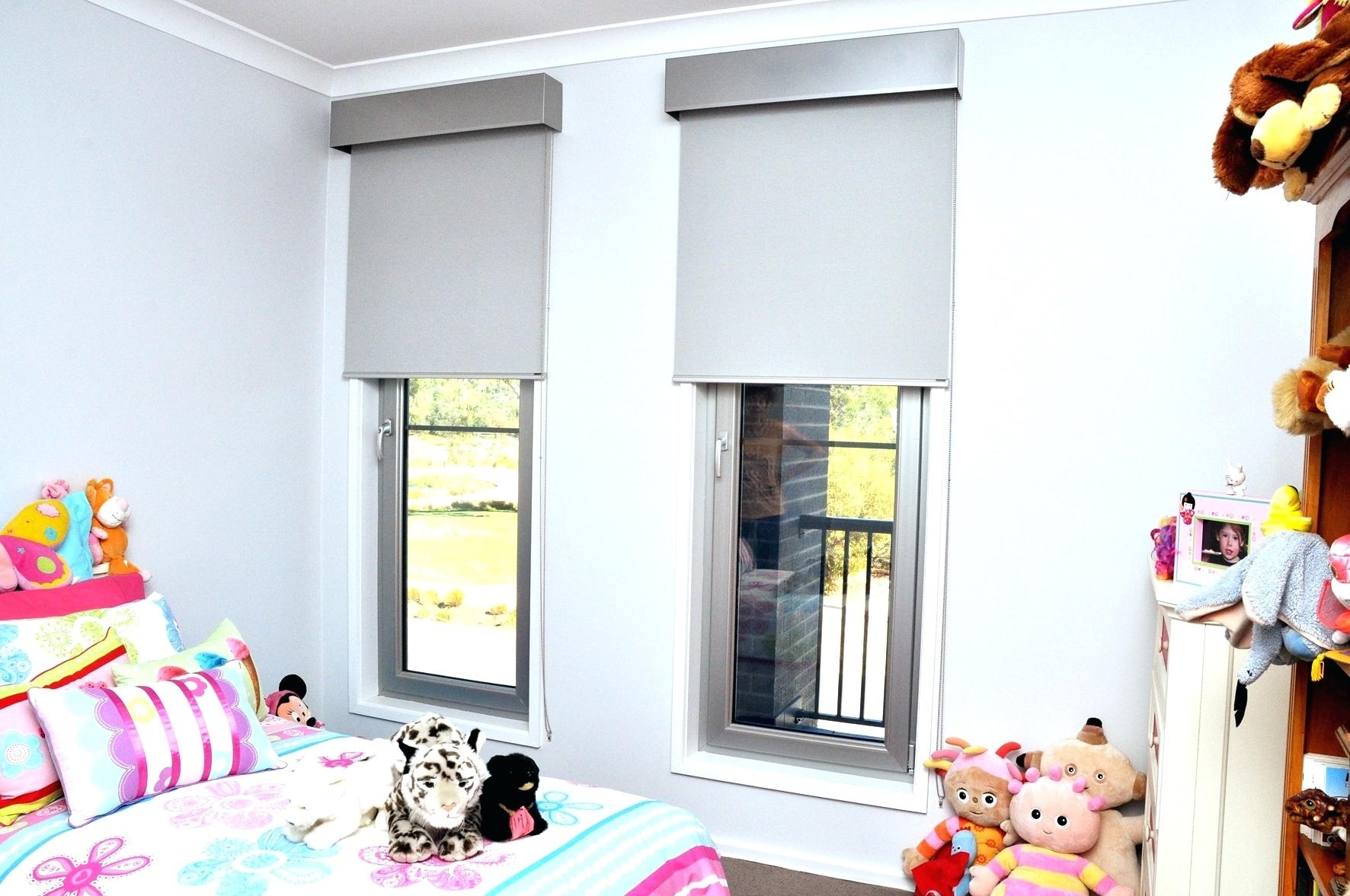 roller blinds for girls