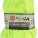 green yarn