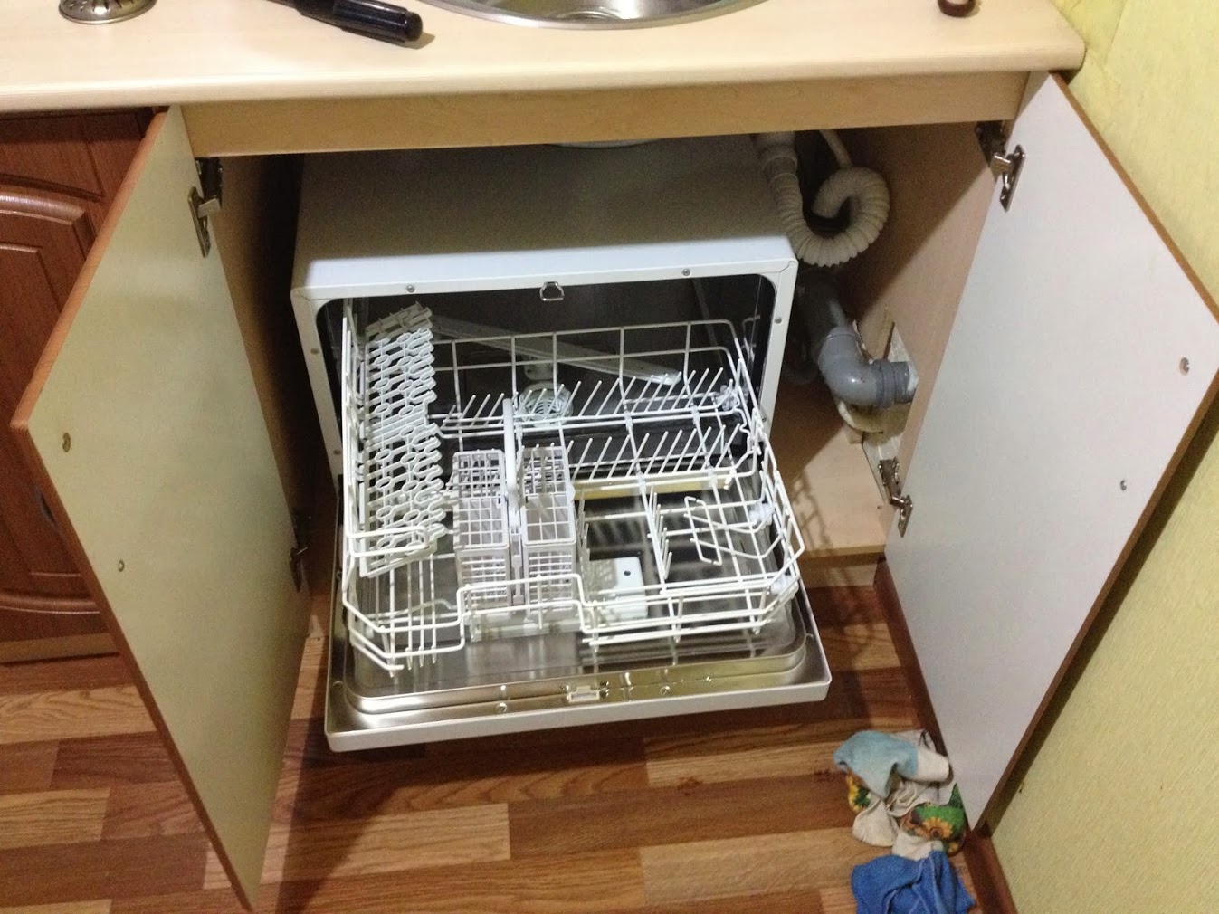 integrating the dishwasher