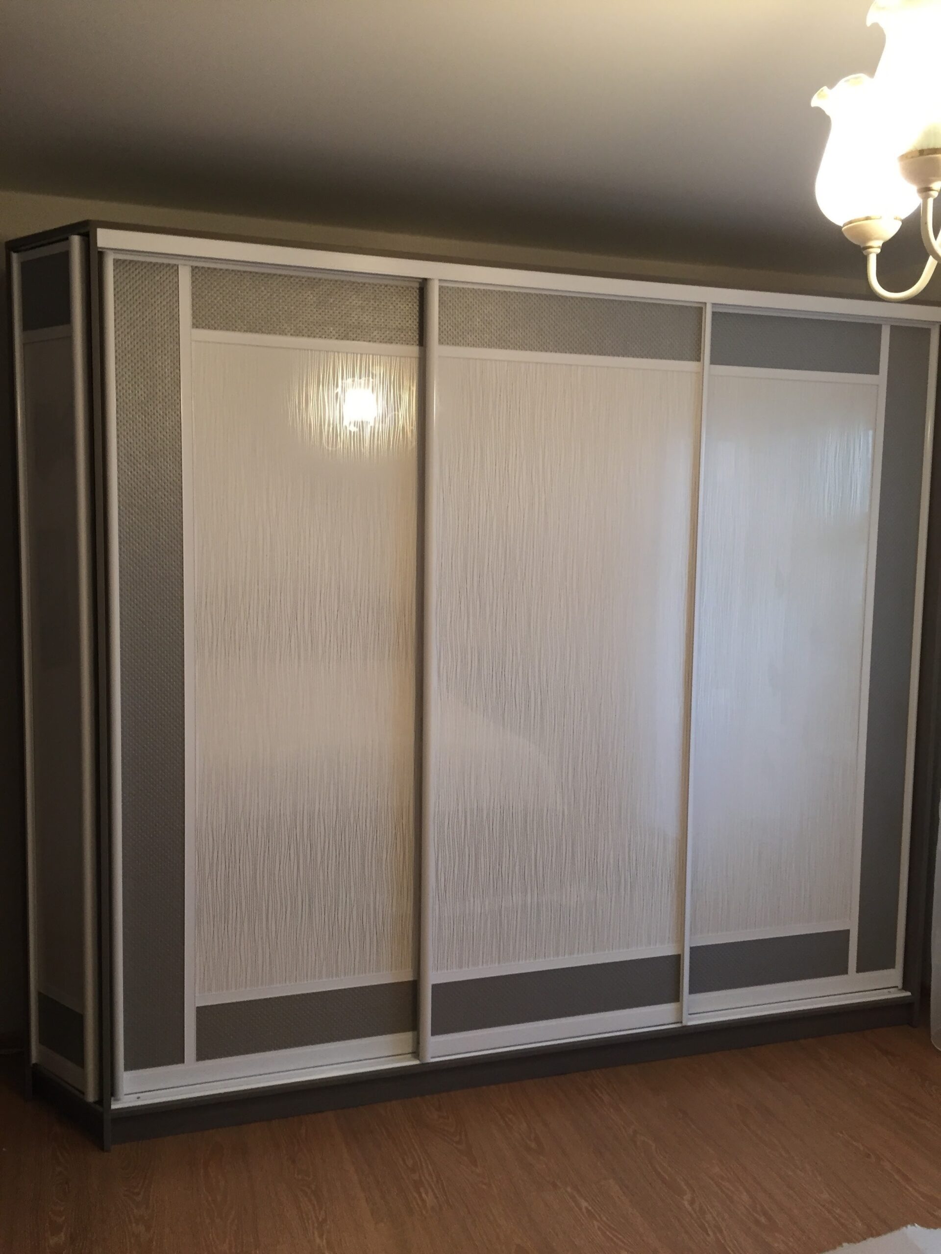 cabinet wardrobe