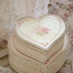 box shabby chic beige